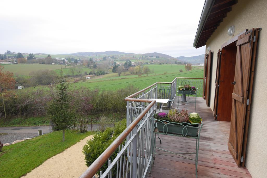 Maison D'Hotes Des 2 Chenes Bessenay Rum bild