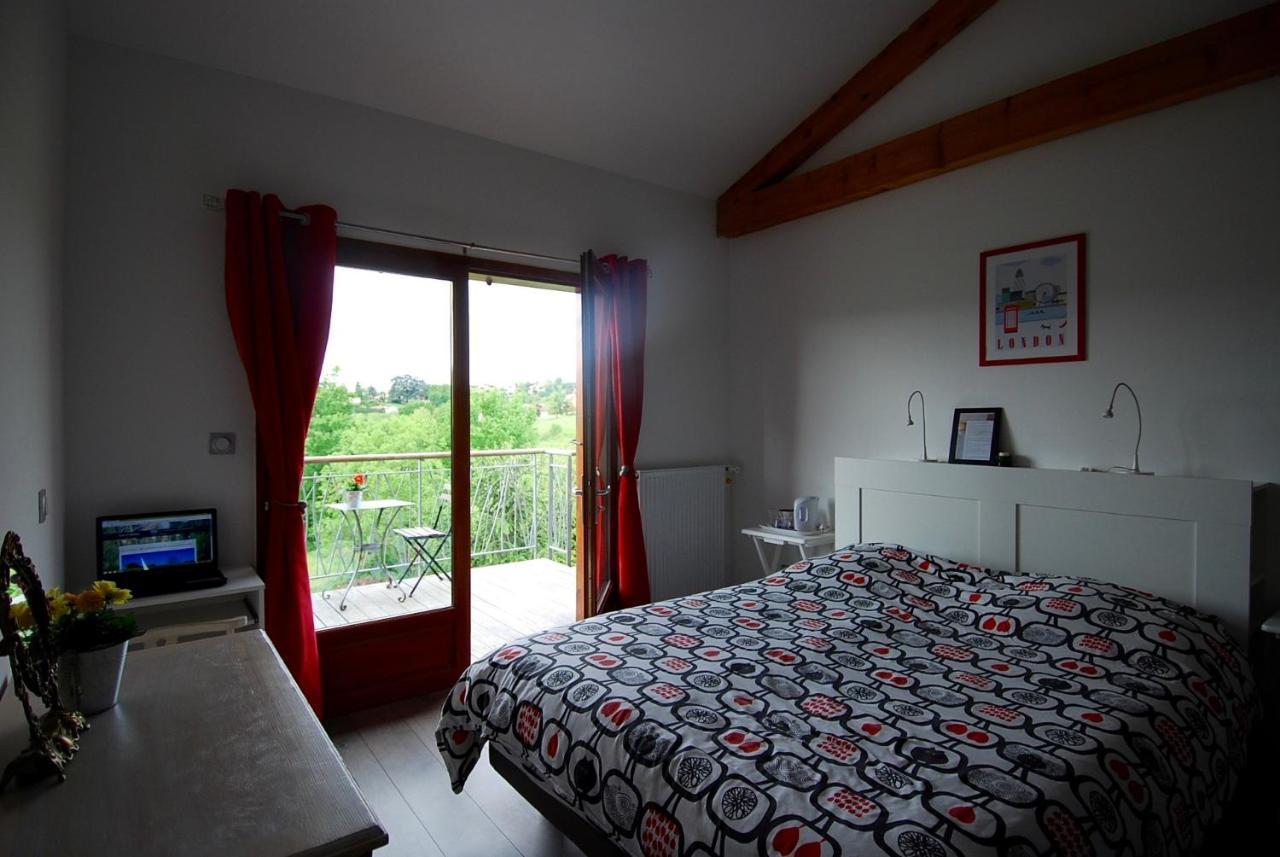 Maison D'Hotes Des 2 Chenes Bessenay Exteriör bild